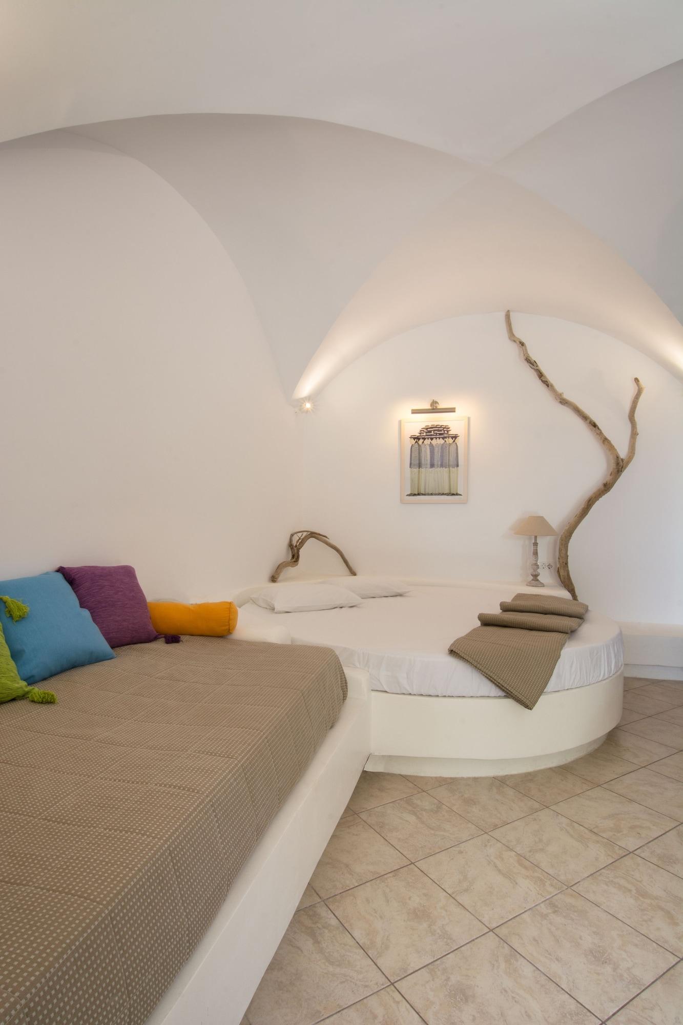 Hotel Sunrise Тира Экстерьер фото